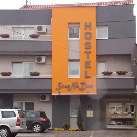 Stan Na Dan Hostel